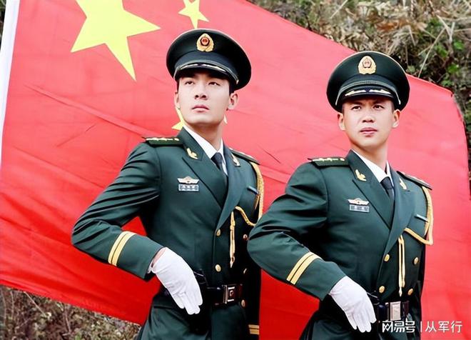 從最近的直招軍官看娃娃還是要好好讀書考個(gè)好大學(xué)(圖2)
