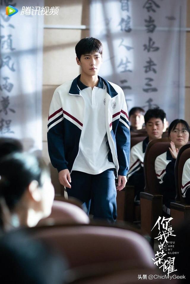網(wǎng)友票選國產(chǎn)劇10大校園男神白敬亭、胡一天難超越！(圖4)
