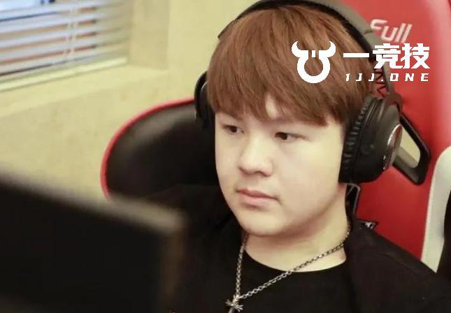 一競技LOL：Doinb爆料冠軍上單 Zoom徹底退圈