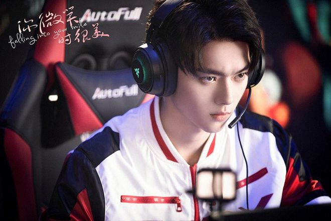 微博票選「最迷人的電競男神」TOP 10！楊洋是永遠(yuǎn)的神！(圖16)
