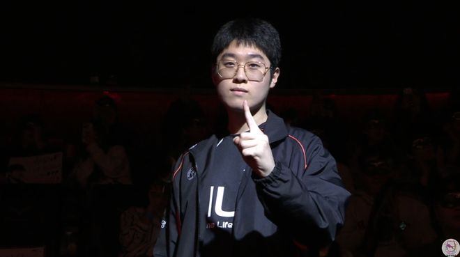 LOL先鋒賽隊(duì)伍平均年齡對(duì)比！最大的人盡皆知而最小的出人意料(圖3)