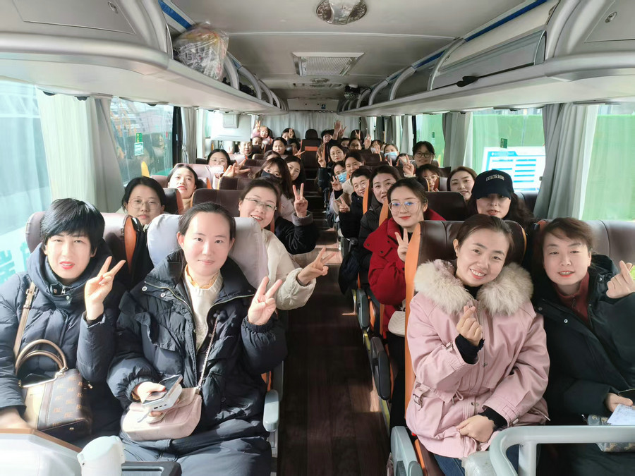 天水市二院舉辦“三八”國際婦女節(jié)戶外踏青健步行暨團(tuán)建趣味小游戲活動(圖)(圖3)