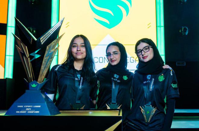 無畏契約首個女子賽冠軍Mary從退役到復出奪冠(圖3)