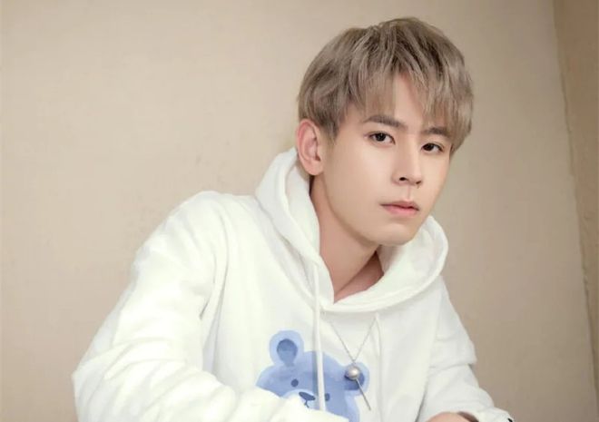 KPL無畏帥照來襲網友直言能當明星同為電競男主一諾Fly也不差